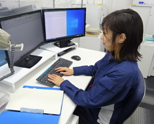 経営管理部 経営管理課　2015年入社